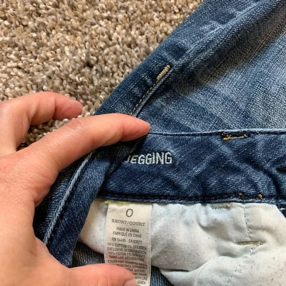 ⭐️3/$20⭐️ American Eagle Skinny Jeans - Picture 3 of 3